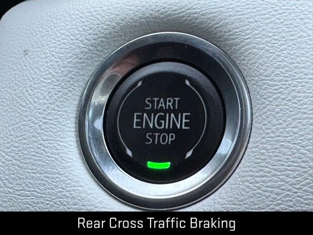 Used 2024 GMC Canyon AT4X image 40