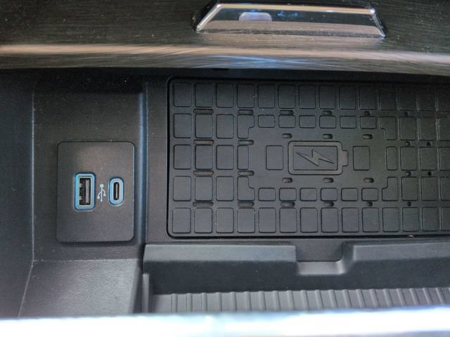 Certified 2023 Ford Expedition Limited RWD image 30