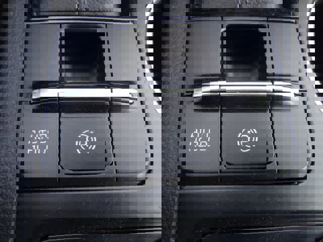 Used 2021 Kia K5 LXS image 25