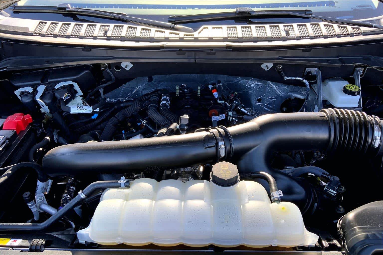 Certified 2025 Ford Expedition Active RWD image 29