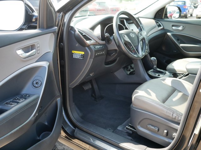 Used 2019 Hyundai Santa Fe XL AWD/4WD image 11