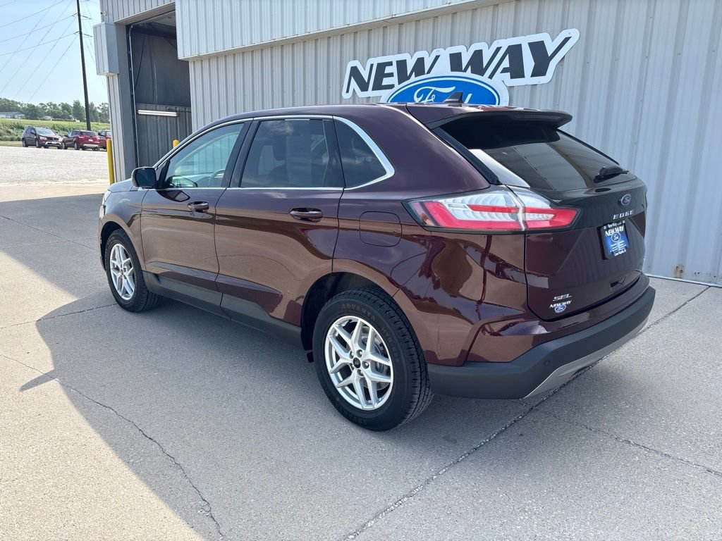 Certified 2023 Ford Edge SEL w/ Convenience Package AWD/4WD image 7