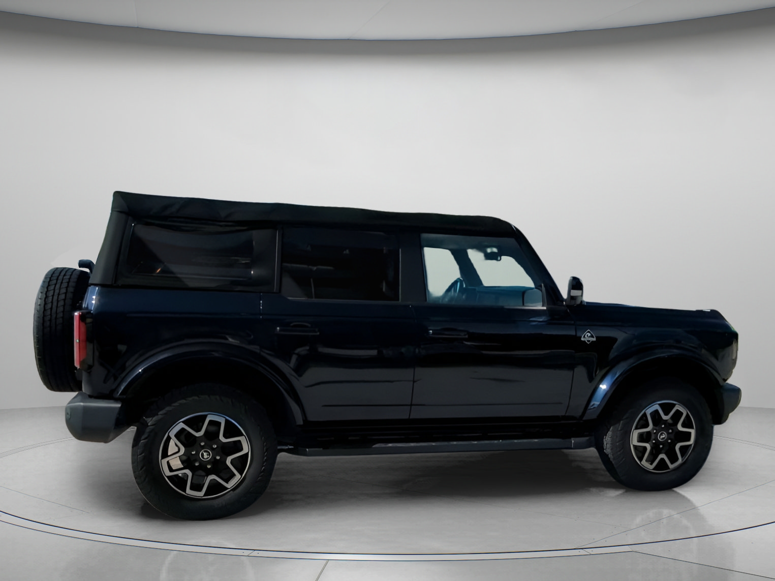 Certified 2021 Ford Bronco Outer Banks AWD/4WD image 31