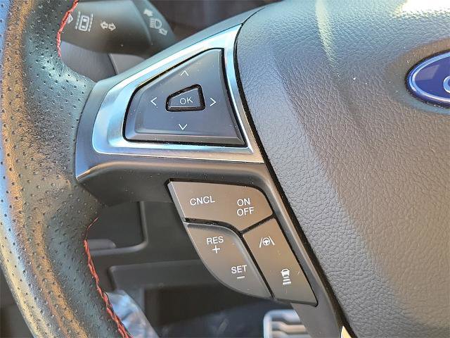 Certified 2020 Ford Edge ST-Line image 25