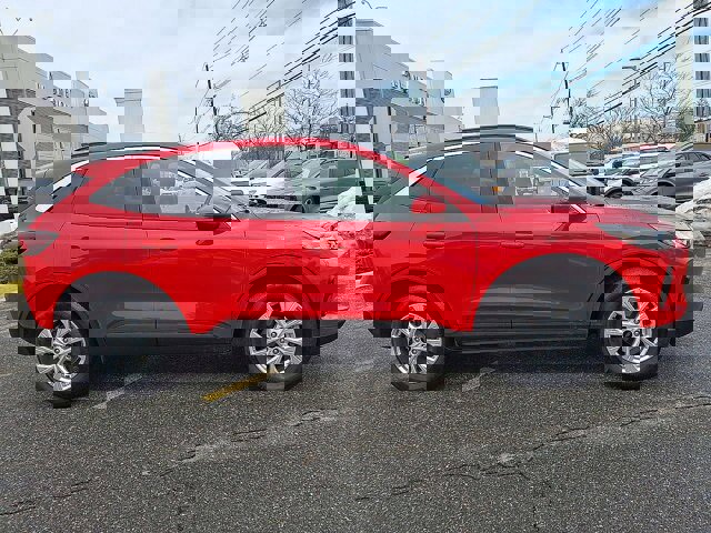 Certified 2024 Ford Escape Active w/ Tech Pack #2 image 11