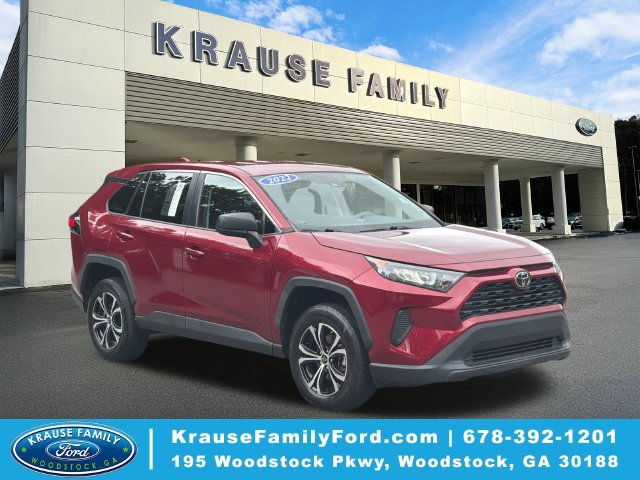 Used 2022 Toyota RAV4 LE FWD image 1