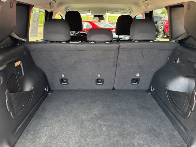 Used 2023 Jeep Renegade Latitude AWD/4WD image 39