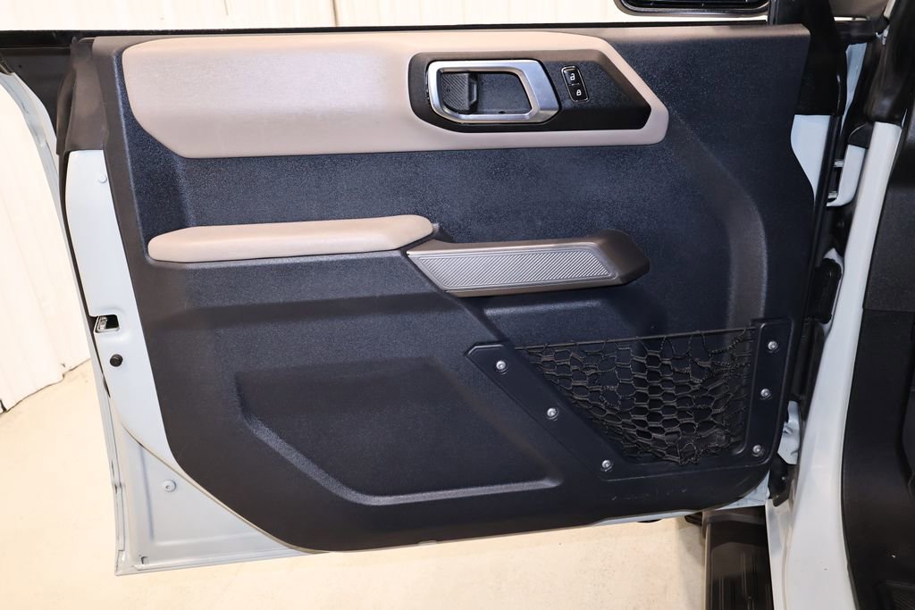 Certified 2023 Ford Bronco Wildtrak AWD/4WD image 16