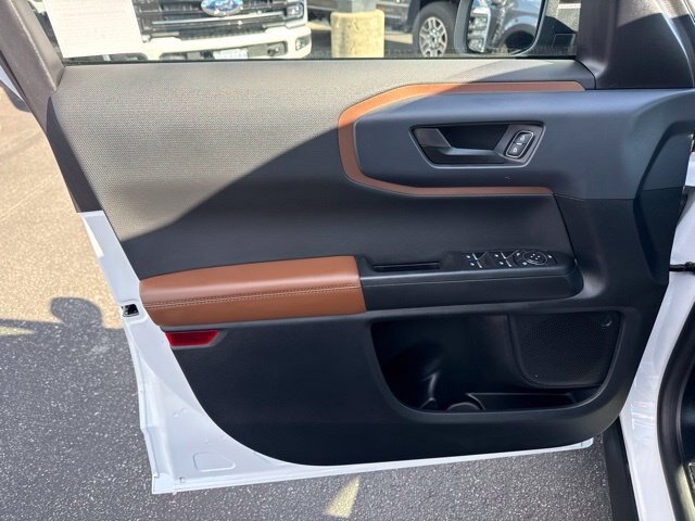 Certified 2022 Ford Bronco Sport Outer Banks AWD/4WD image 13