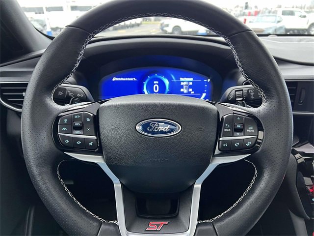Certified 2023 Ford Explorer ST w/ Equipment Group 401A image 16
