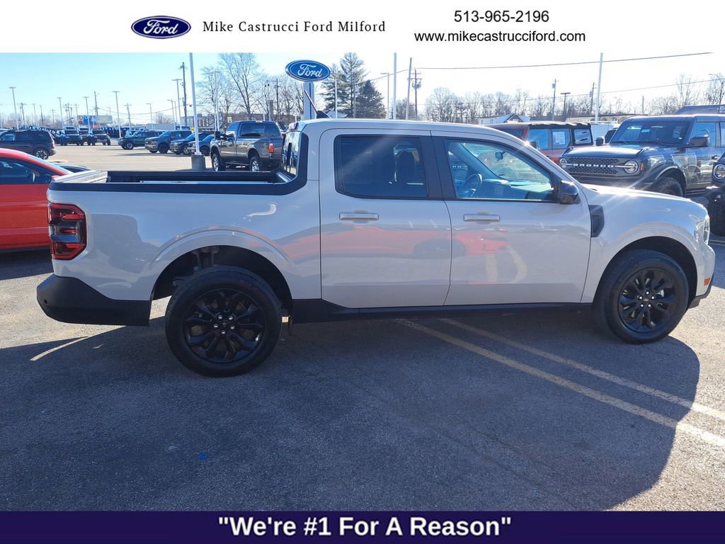 Certified 2024 Ford Maverick Lariat w/ Black Appearance Package image 2