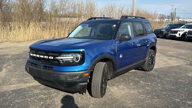 Certified 2024 Ford Bronco Sport Outer Banks w/ Tech Package AWD/4WD image 7