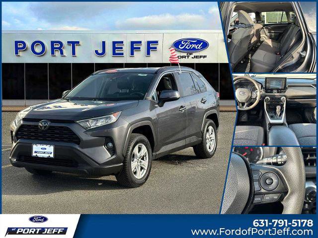 Used 2021 Toyota RAV4 XLE AWD/4WD image 1