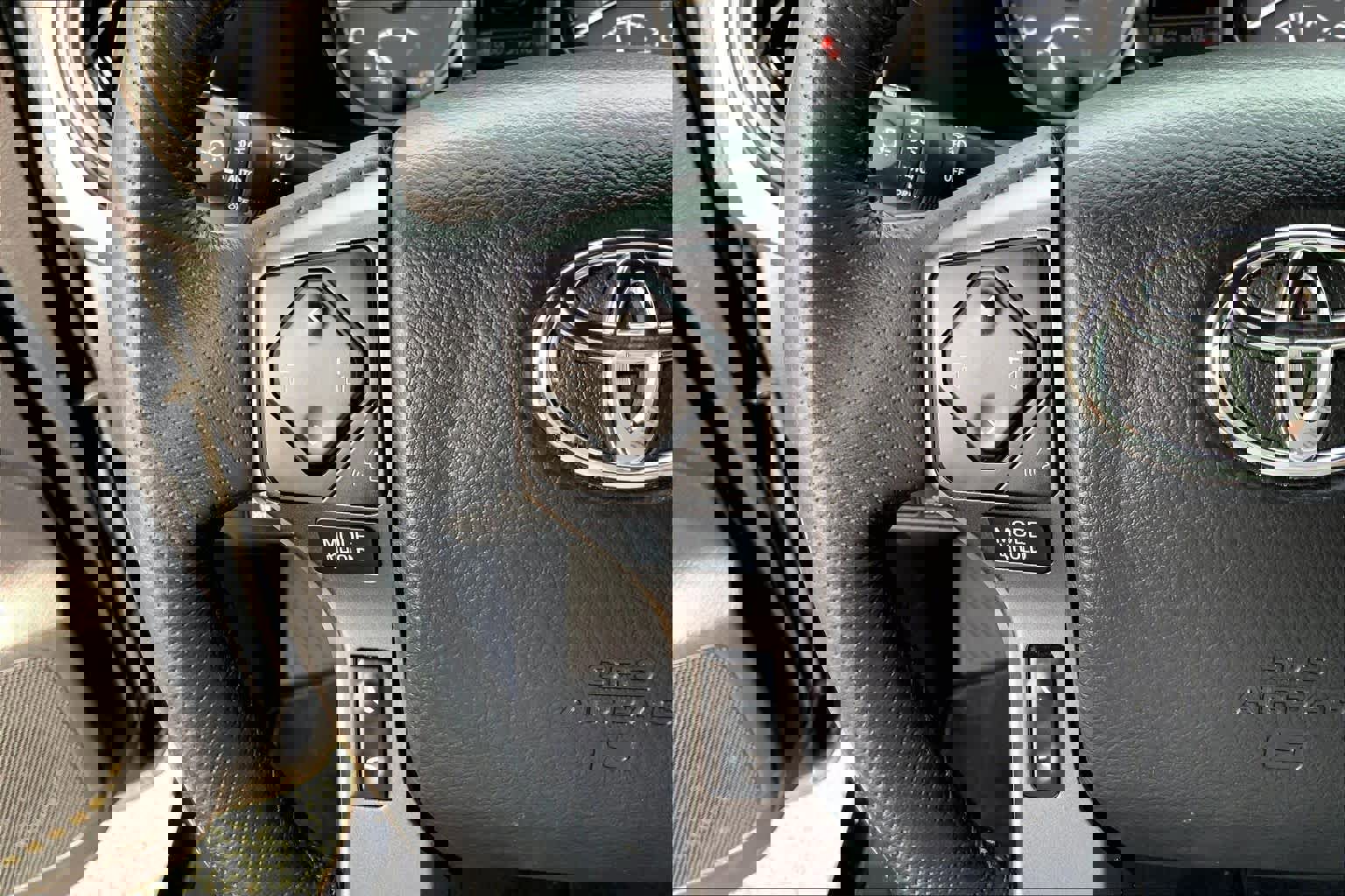 Used 2021 Toyota Tacoma TRD Off-Road w/ Technology Package image 20