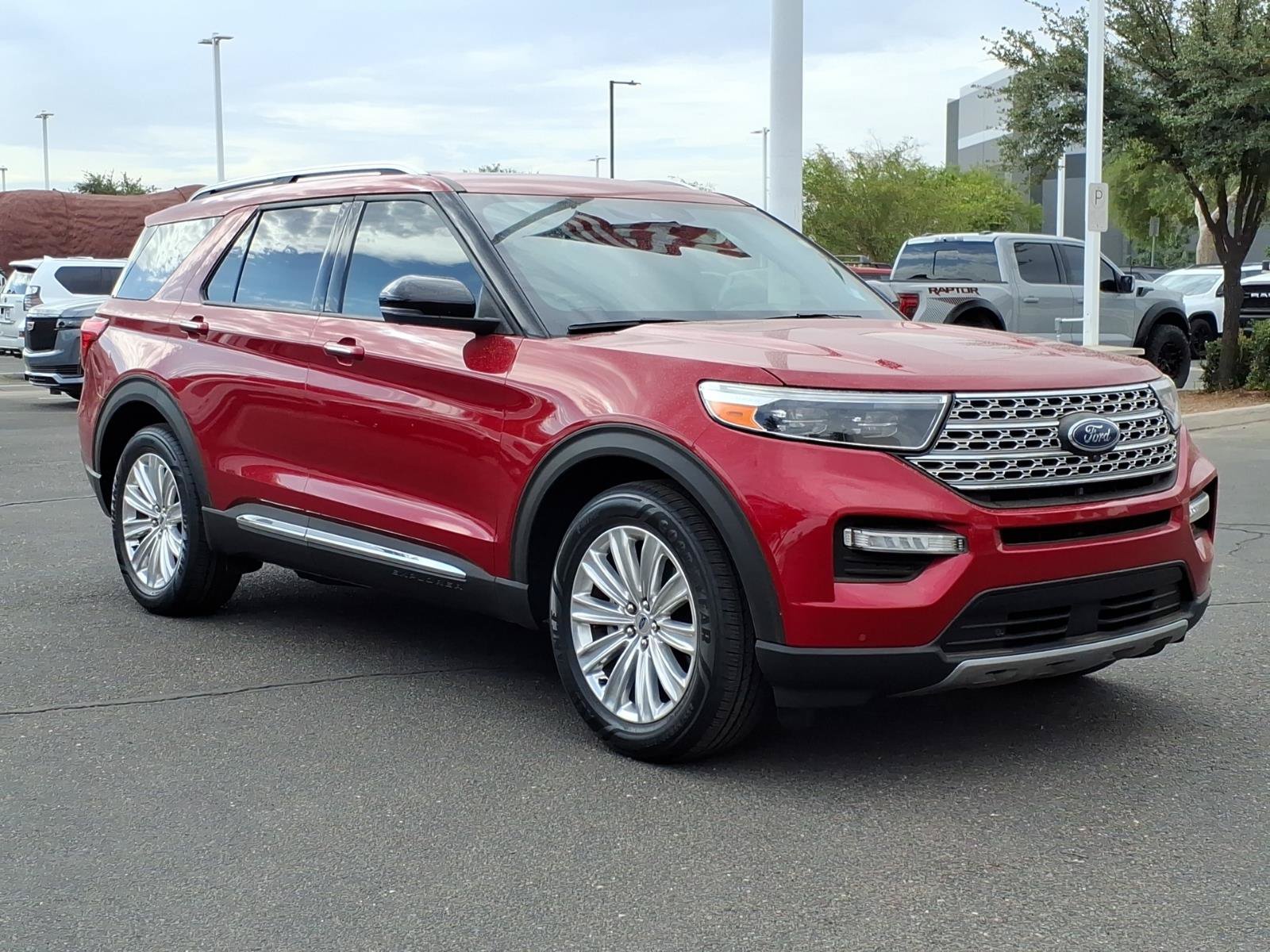 Certified 2022 Ford Explorer Limited w/ Equipment Group 301A RWD image 7