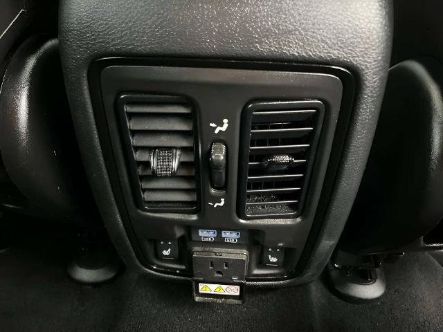 Used 2024 Dodge Durango GT AWD/4WD image 14