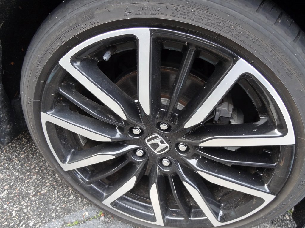 Used 2023 Honda Accord Touring image 16