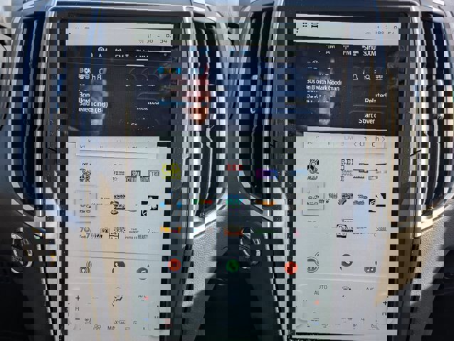 Certified 2022 Ford Edge SEL w/ Convenience Package image 26