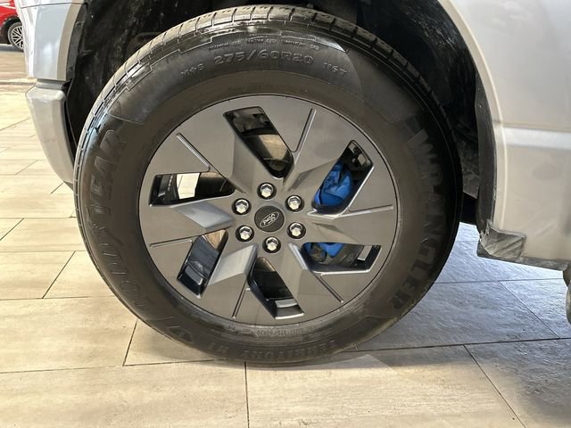 Certified 2024 Ford F150 Lightning Lariat image 41