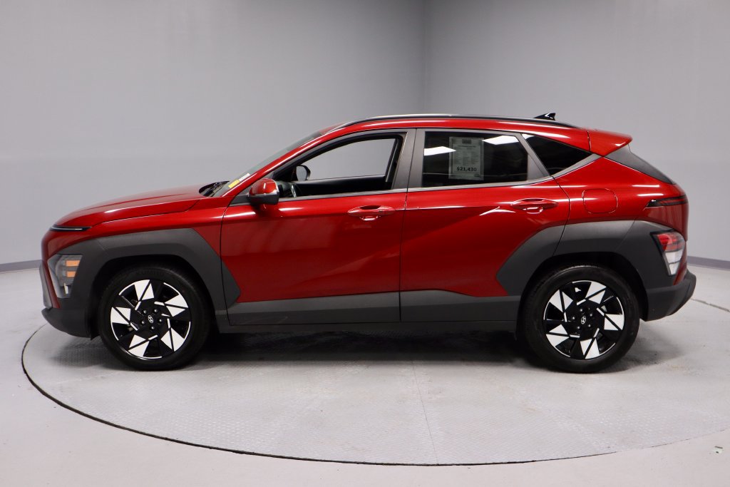 Used 2024 Hyundai Kona SEL FWD image 6