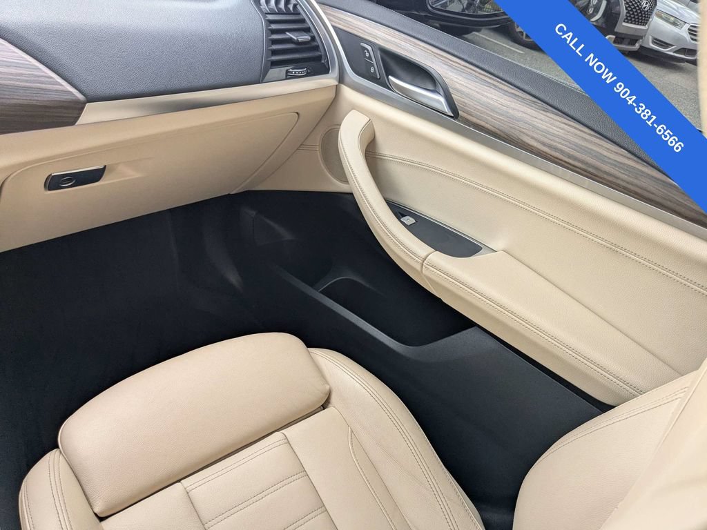 Used 2020 BMW X3 xDrive30e w/ Executive Package AWD/4WD image 18