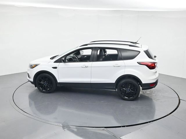 Certified 2019 Ford Escape SE FWD image 42