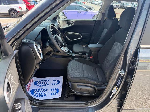 Used 2024 Kia Soul LX w/ Option Group 015 image 11