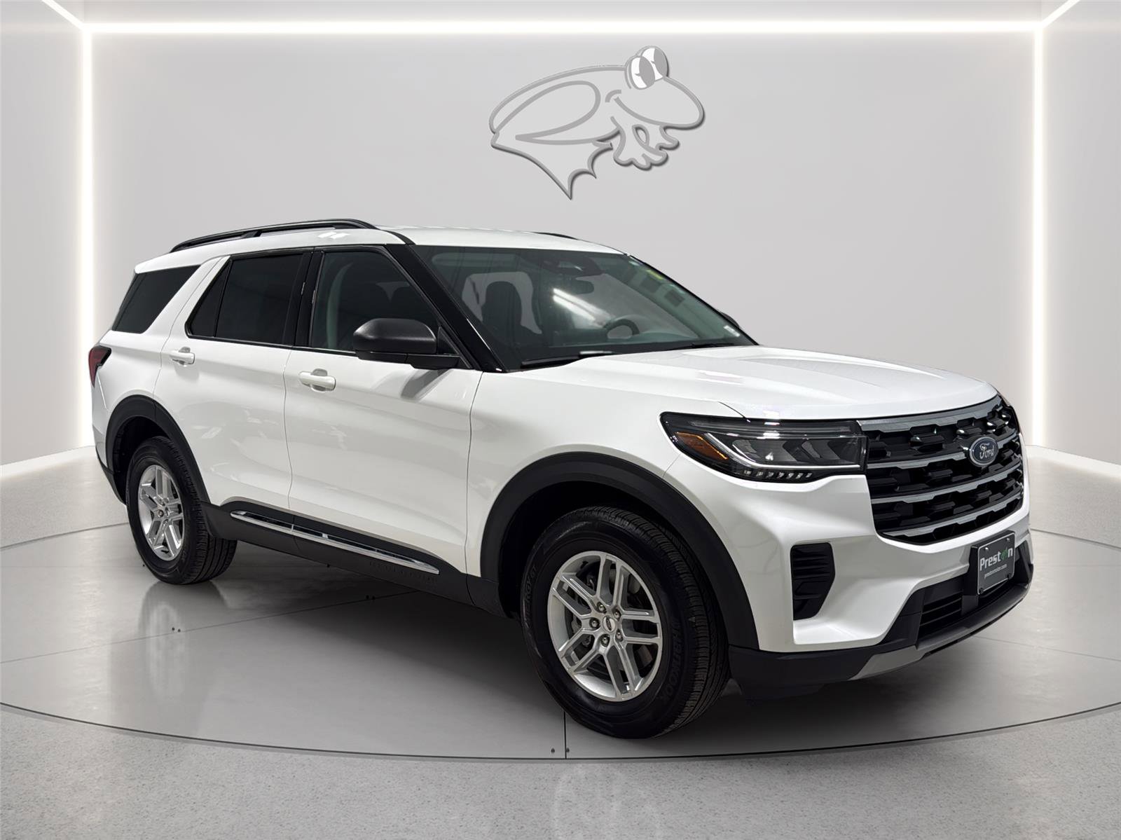 Certified 2025 Ford Explorer Active AWD/4WD image 7