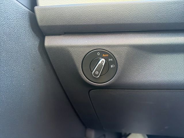 Used 2024 Volkswagen Jetta S image 19