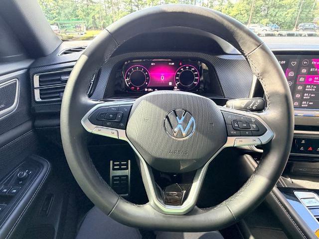 Used 2025 Volkswagen Atlas Cross Sport SEL Premium R-Line image 20