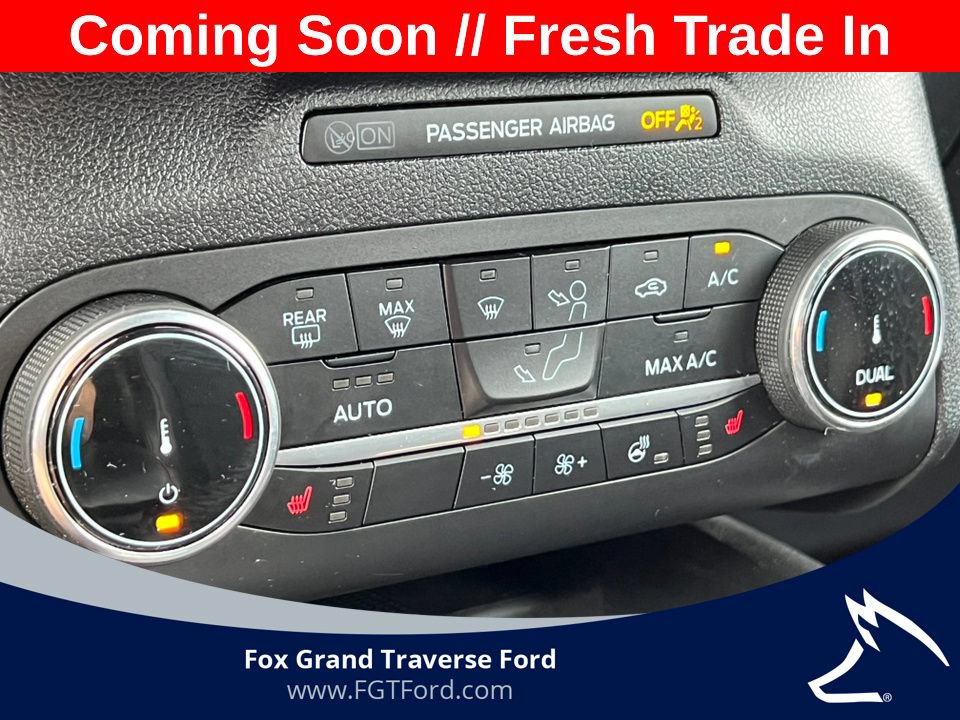 Certified 2025 Ford Escape ST-Line Select AWD/4WD image 24