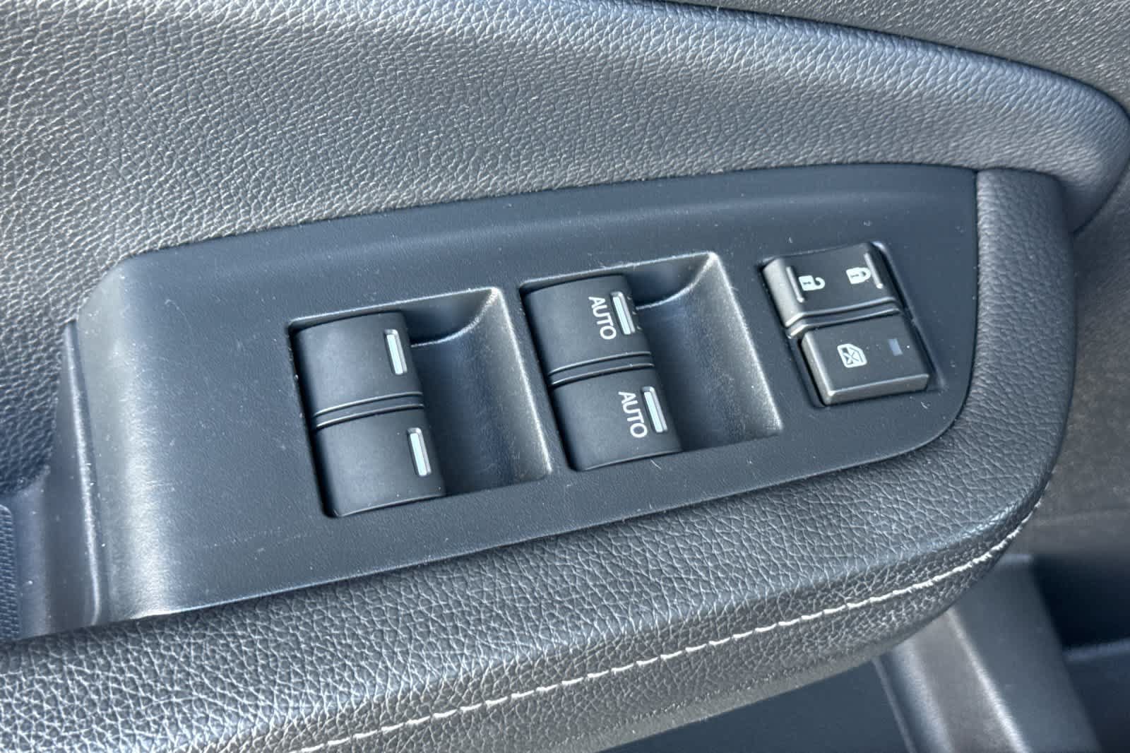 Used 2022 Honda Passport Elite image 13