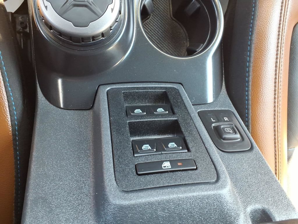 Certified 2024 Ford Bronco Outer Banks AWD/4WD image 23