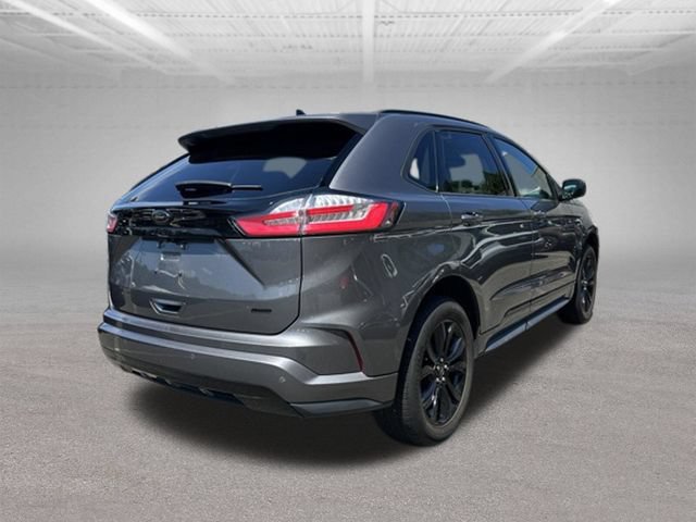 Certified 2024 Ford Edge SE w/ Black Appearance Package AWD/4WD image 9