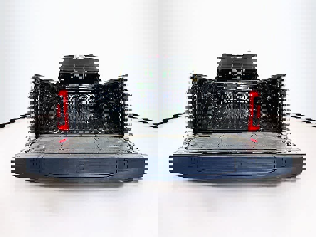 Certified 2022 Ford F150 Raptor w/ Equipment Group 801A High image 24