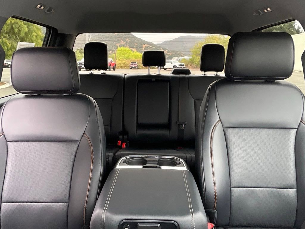 Certified 2025 Ford F350 Lariat w/ Black Appearance Package image 58