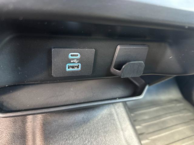 Certified 2022 Ford F150 XL w/ Equipment Group 101A High RWD image 25