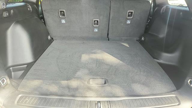 Used 2025 Jeep Grand Cherokee Limited image 32