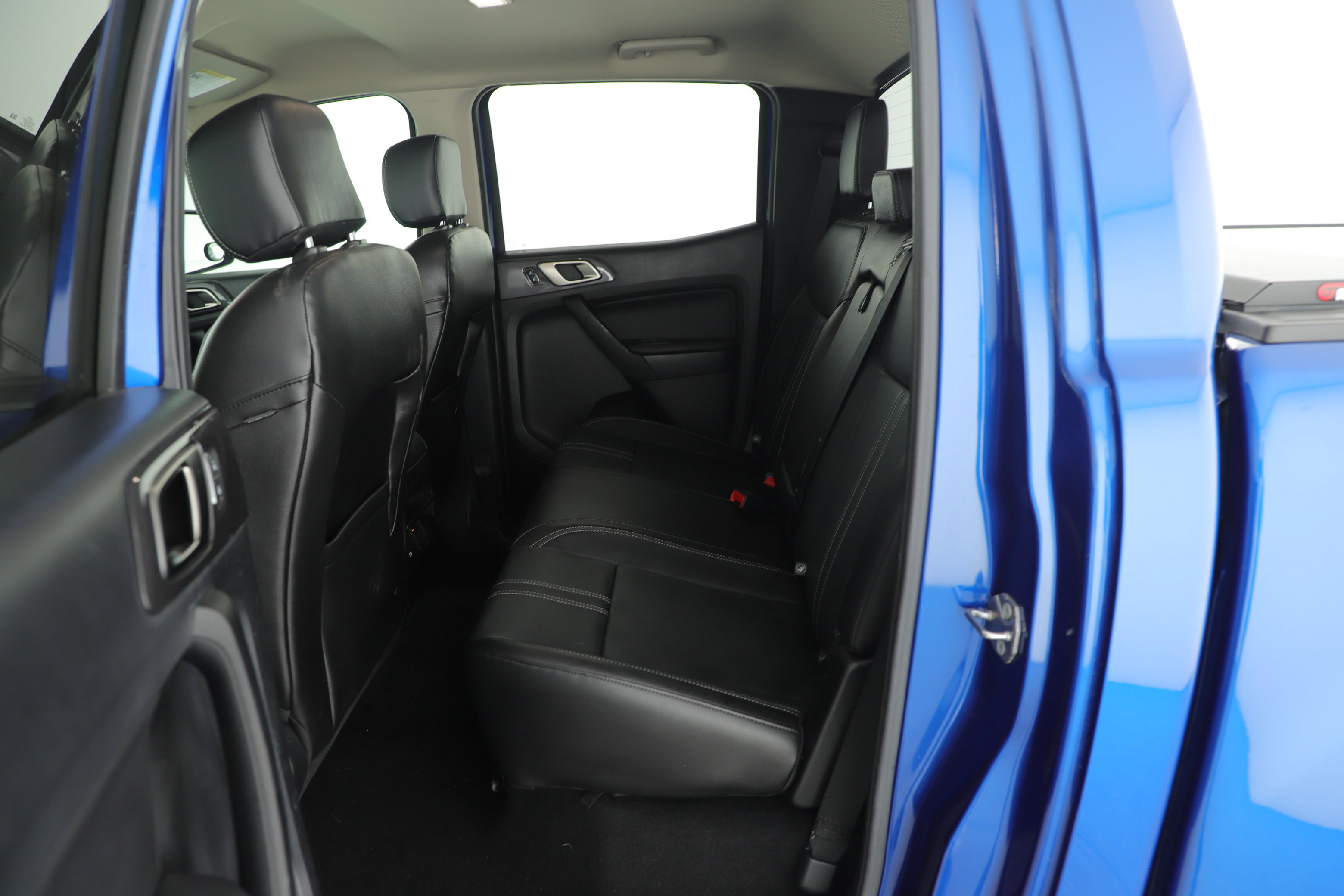 Certified 2019 Ford Ranger Lariat w/ Equipment Group 501A Mid image 9