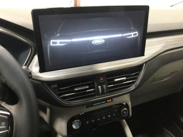 Certified 2023 Ford Escape Platinum w/ Premium Technology Package image 16