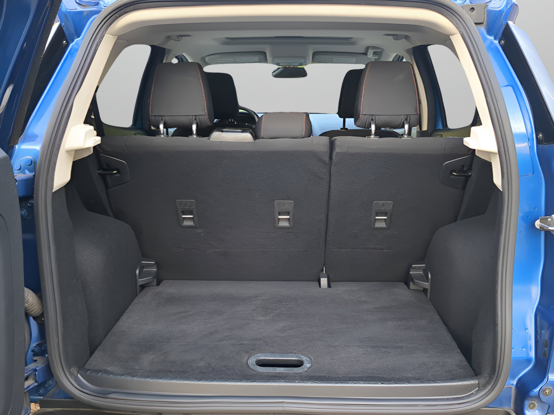 Certified 2021 Ford EcoSport SE w/ SE Appearance Package FWD image 46