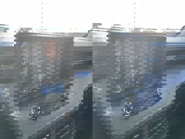 Certified 2023 Ford Maverick Lariat w/ Equipment Group 500A Standard image 17