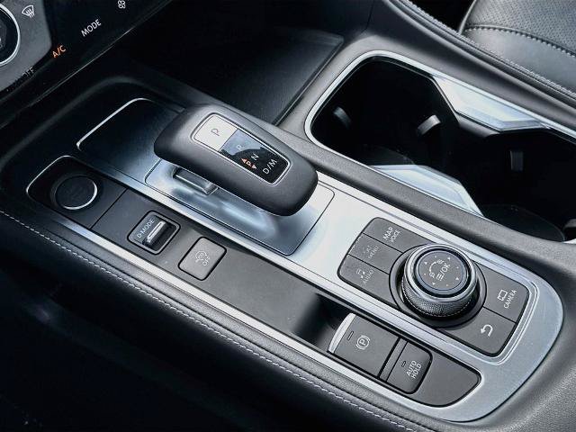 Used 2023 INFINITI QX60 Sensory w/ Vision Package AWD/4WD image 15
