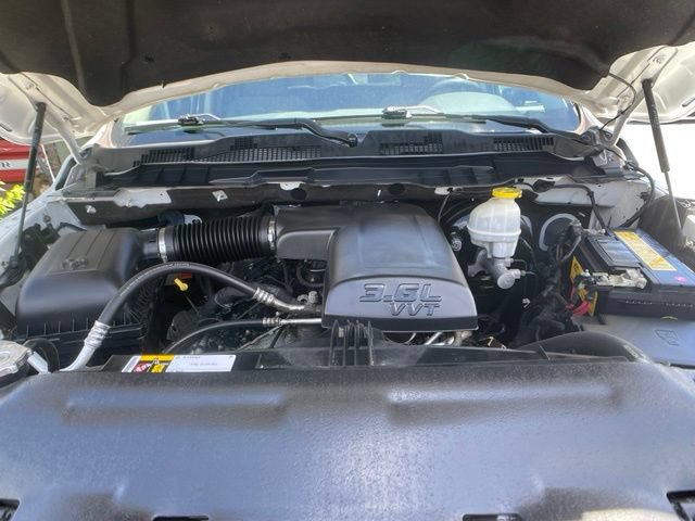 Used 2019 RAM 1500 Tradesman AWD/4WD image 11