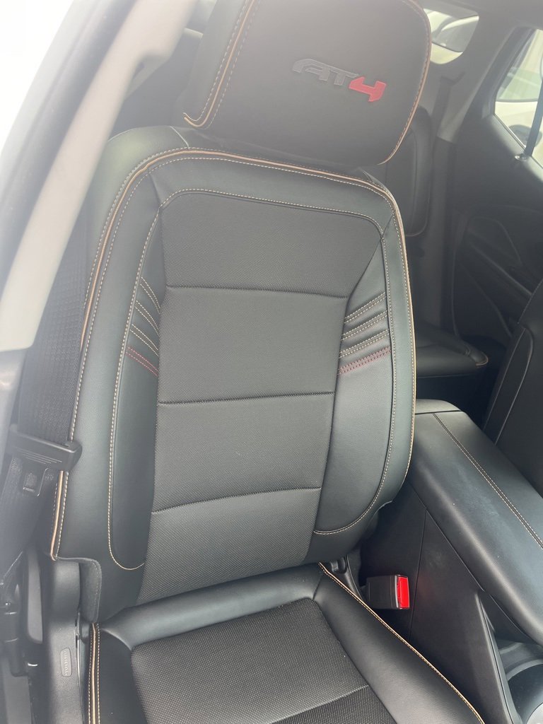 Used 2023 GMC Terrain AT4 w/ Infotainment Package II image 9