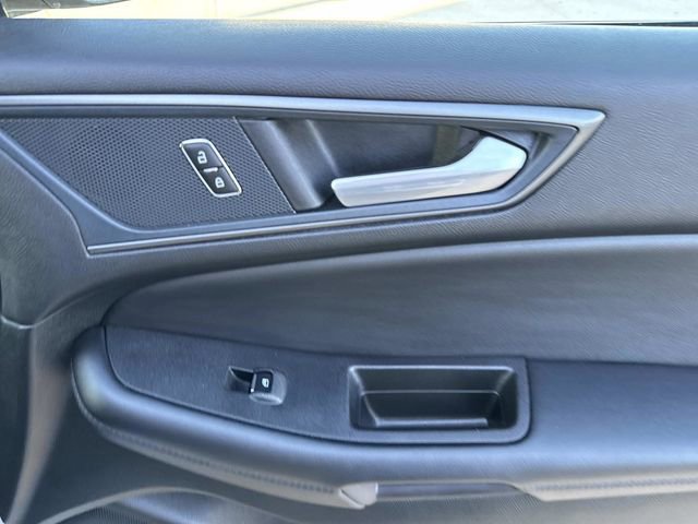 Certified 2024 Ford Edge SE image 15