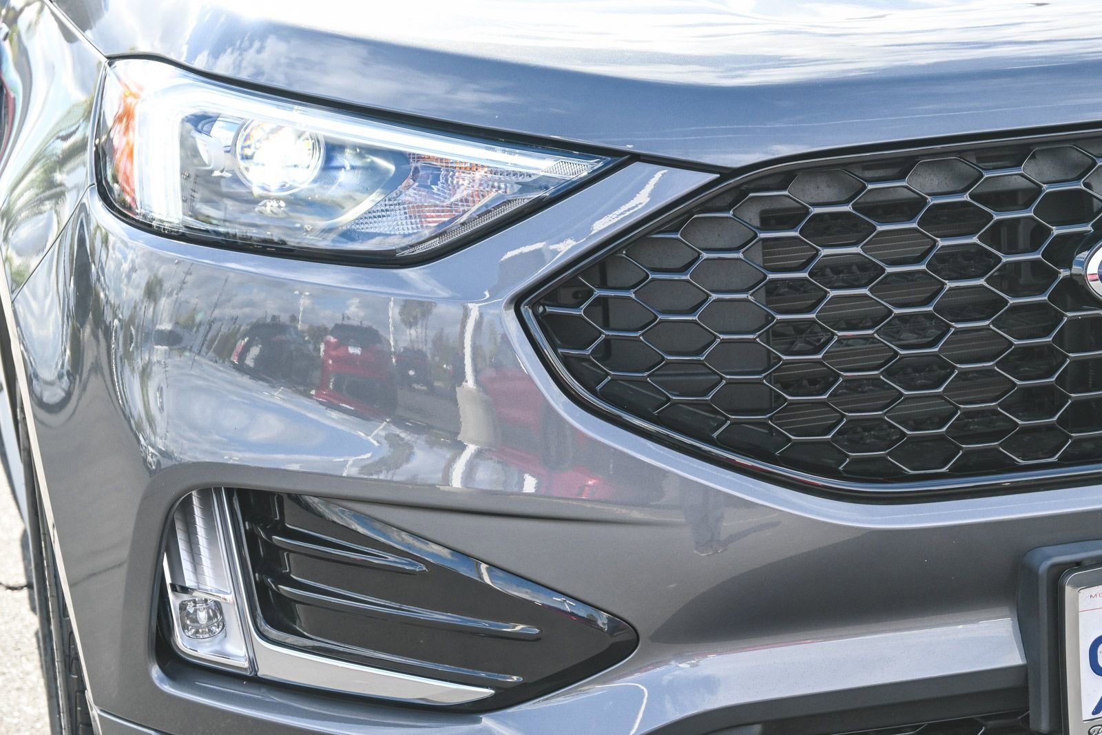 Certified 2023 Ford Edge ST-Line image 11