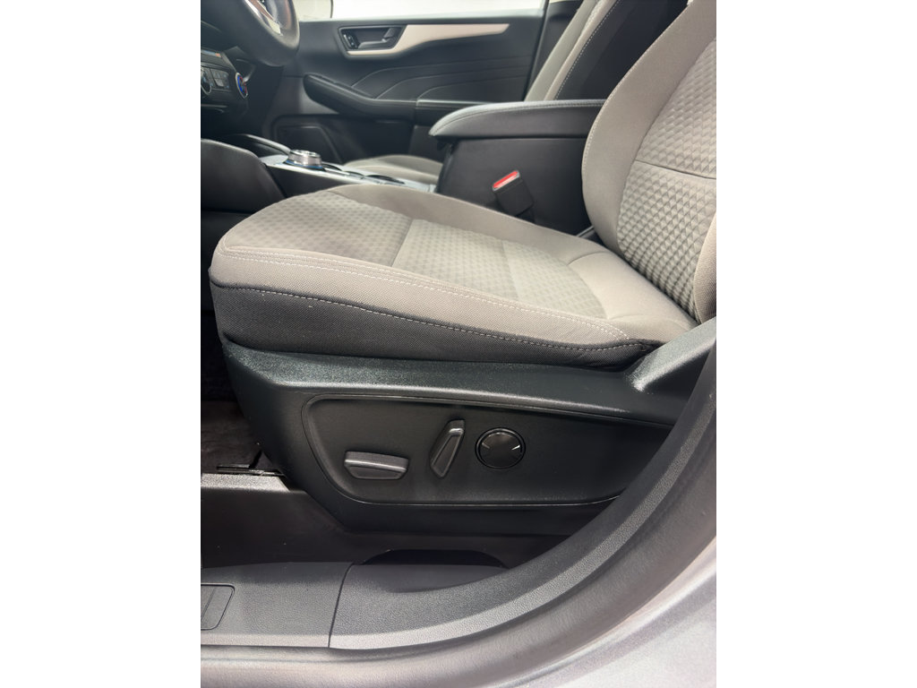 Certified 2022 Ford Escape SE FWD image 14