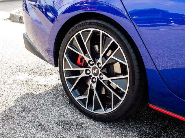 Used 2023 Hyundai Elantra N image 7
