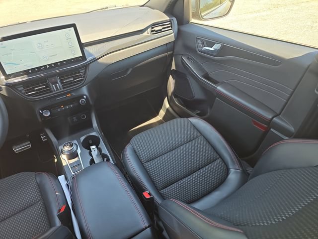 Certified 2023 Ford Escape ST-Line Select w/ Tech Pack #1 AWD/4WD image 32